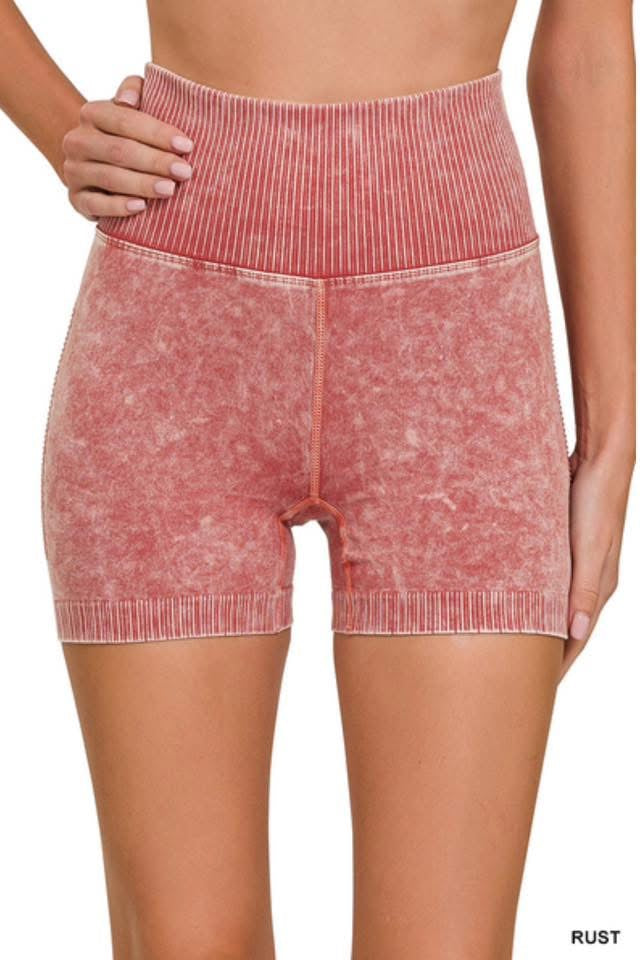 biker shorts