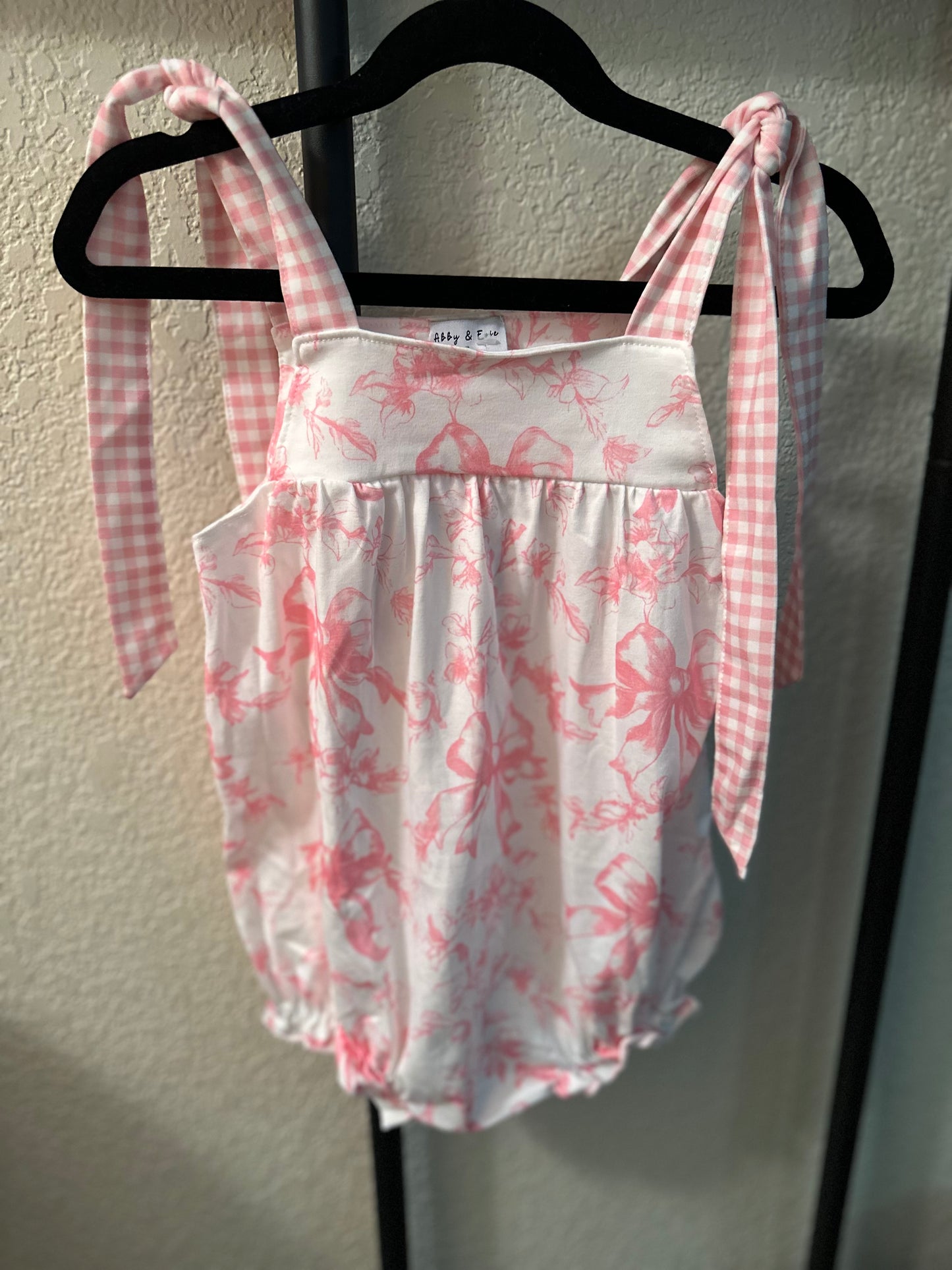 pink bow toile collection