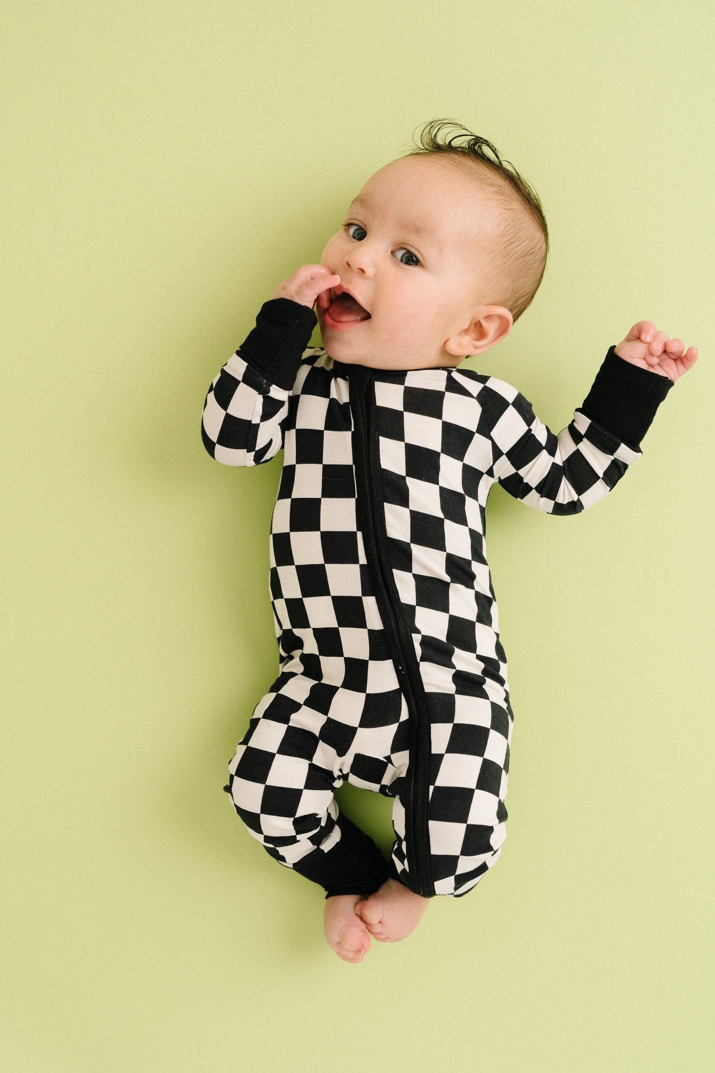 Black Checkered Bamboo Zippy