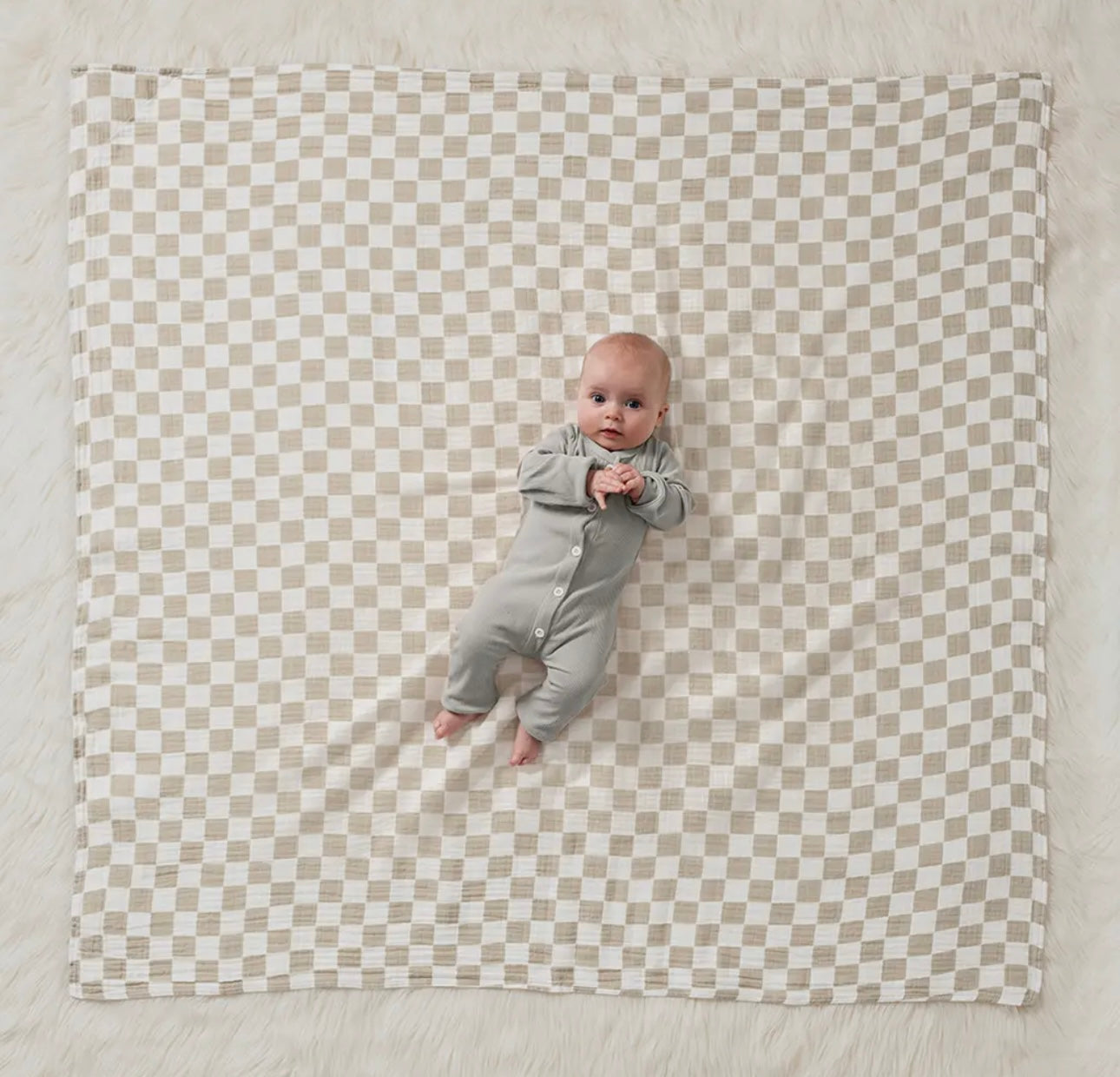 Itzy Ritzy Breastfeeding Cover