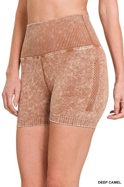 biker shorts