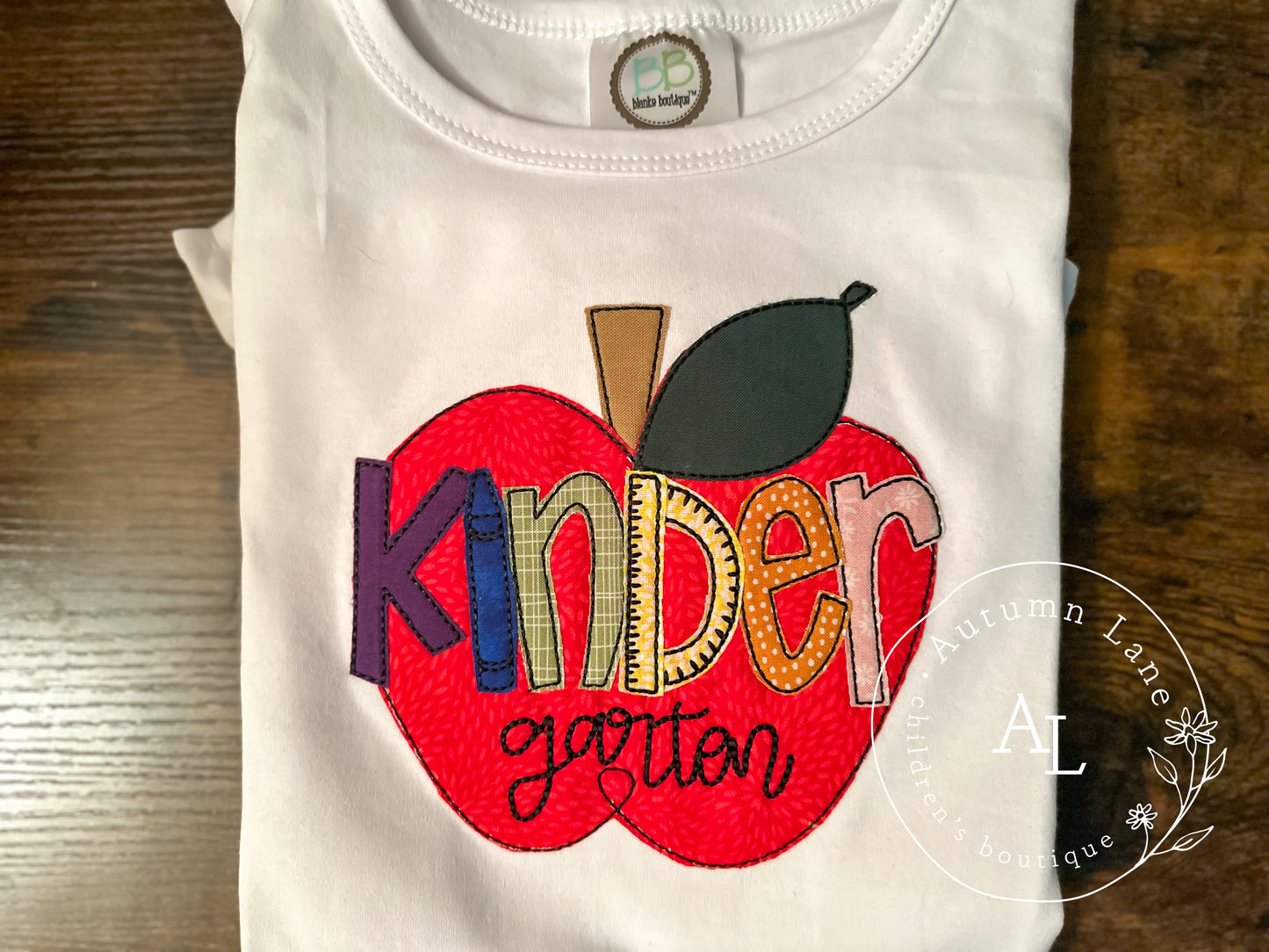 grade level appliqué tee - adults