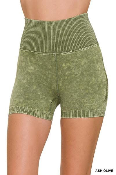 biker shorts