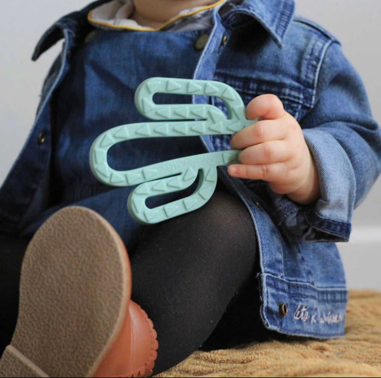 chew silicone baby teether
