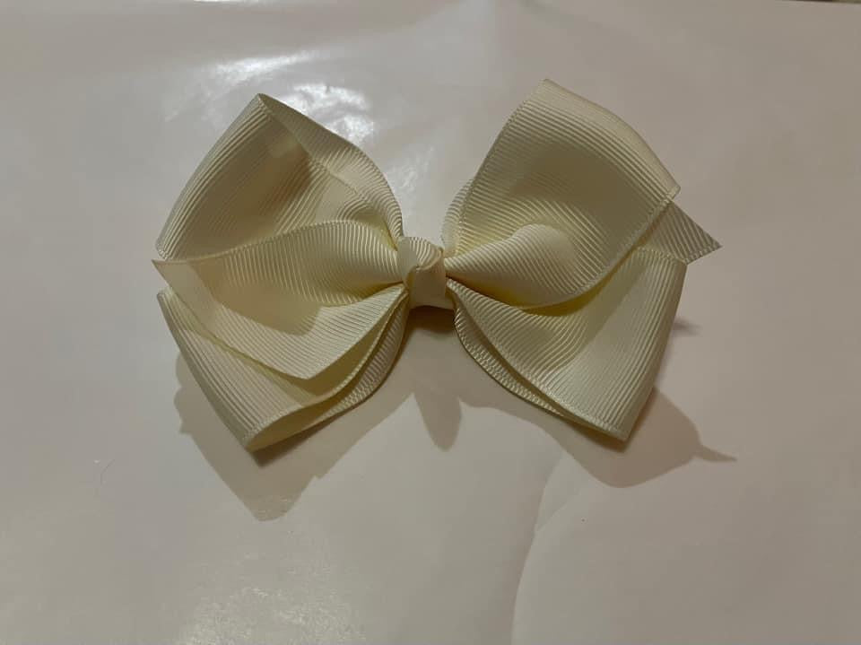 ribbon alligator clip bows