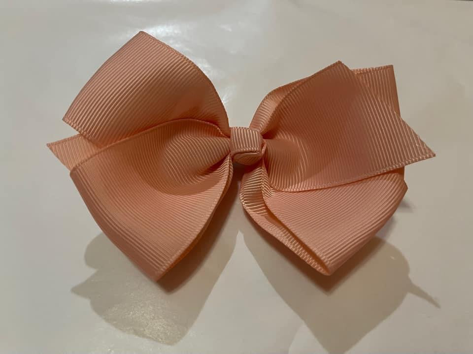 ribbon alligator clip bows